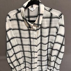 Simply Be Black and White  Sheer Plaid Button-Up Shirt Lot 30